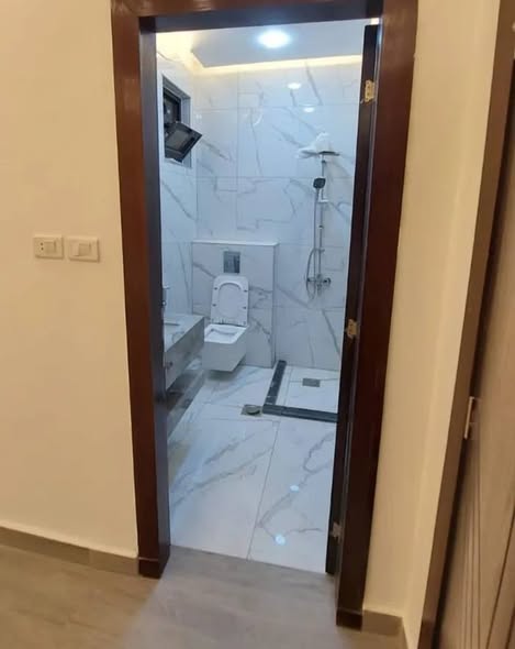 شقة راقية للإيجار في المدينة الرياضية - 3