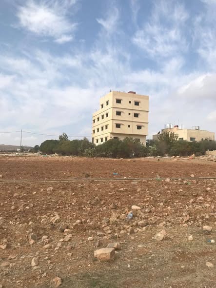 عمارة عظم استثمارية في الخضراء