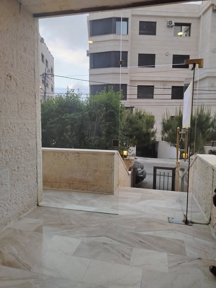 شقة فاخرة للإيجار في حي الصحابة - تشطيبات رائعة - 3