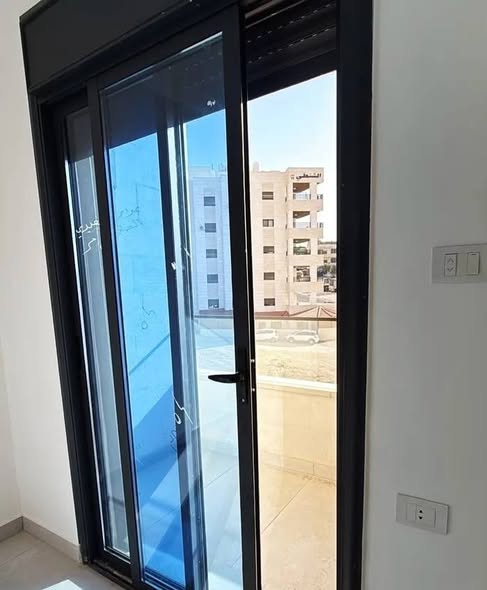 شقة فاخرة للإيجار في جبل الزهور - 3