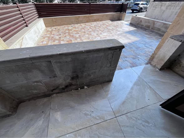 طابق أرضي فاخر للإيجار في دير غبار مع كراج خاص - 2