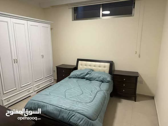 شقة فاخرة مفروشة للإيجار في عبدون - 4