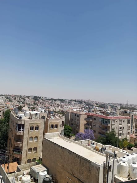 شقة فاخرة للبيع في الجبيهة بخصم خاص - 5
