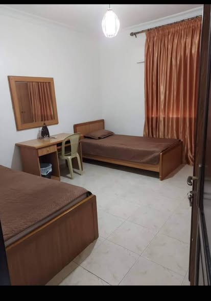غرفة برايفت في سكن طالبات قرب الجامعة الأردنية - 4