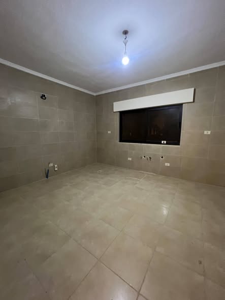 شقة فاخرة للإيجار في ضاحية النخيل - 4