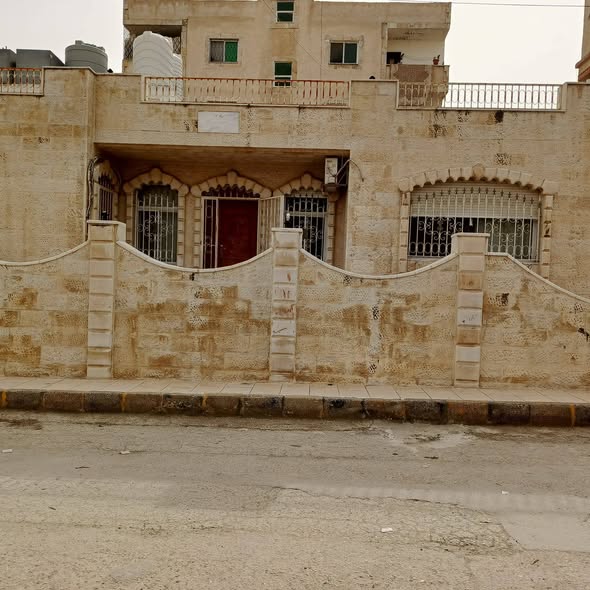 بيت طابقين بأجمل مناطق ماركا الجنوبية - فرصة لا تعوض