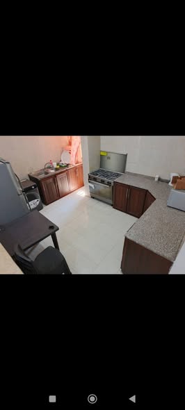 شقة أرضية للبيع في جبل الزهور مع برندة - 3