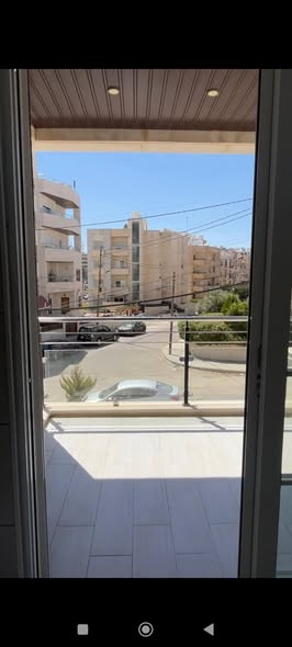 شقة فاخرة للبيع في الدوار السابع بموقع حيوي - 3