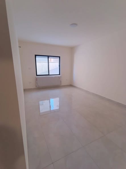 شقة فاخرة للإيجار في الجندويل - 2
