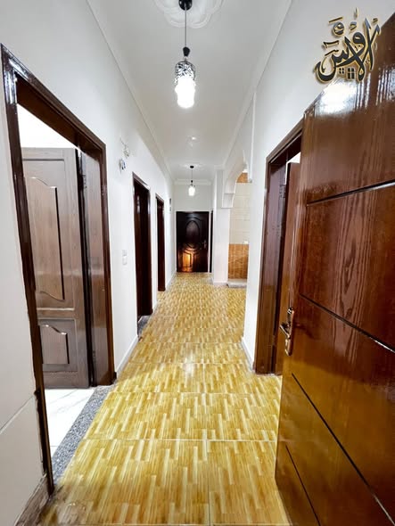 شقة فاخرة للبيع في الزرقاء – جبل طارق - 4