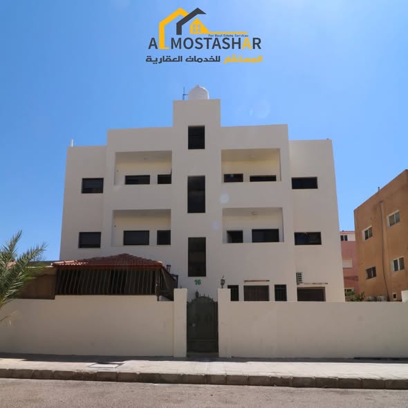 شقة هندسية مميزة للبيع في السكنية العاشرة