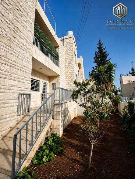 عمارة مجددة للبيع في موقع استراتيجي بالشميساني - 4