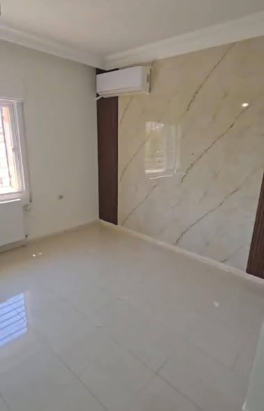 شقة فاخرة في ضاحية النخيل طريق المطار - 3