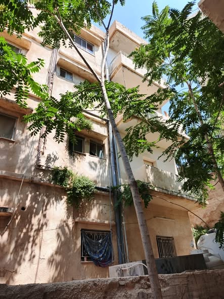 عمارة استثمارية في الأشرفية – دخل جاهز بسعر حرق - 4