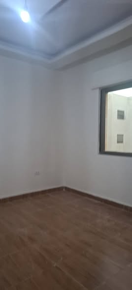 شقة فاخرة للبيع في ضاحية الأمير حسن - 3