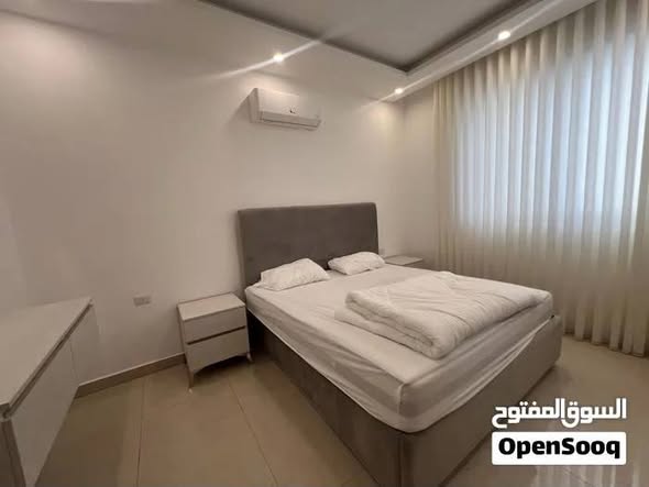 شقة فاخرة مفروشة للإيجار في عبدون - 2