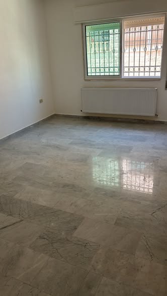 شقة فاخرة للبيع في خلدا بموقع راقٍ - 3