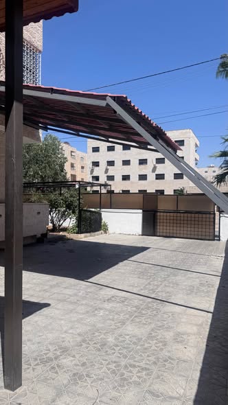 شقة أرضية مجددة بالكامل للإيجار في عمان - 2