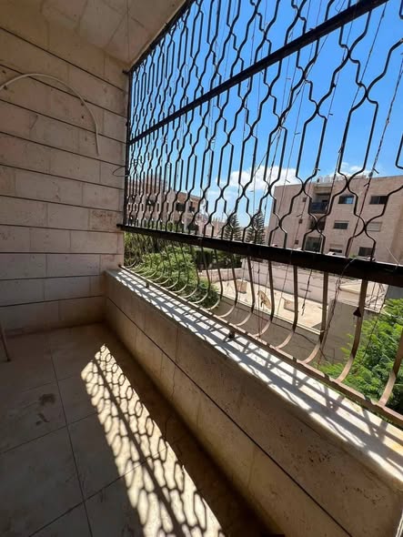 شقة فاخرة في طبربور - 150م²