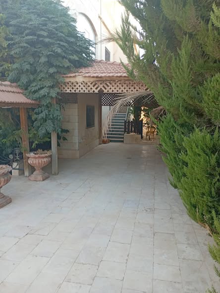 بيت مستقل فاخر للبيع في الذهيبة الغربية - 2