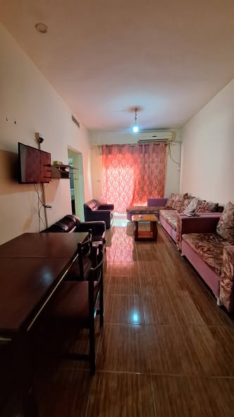شقة مفروشة أنيقة في السكنية 7 (السابعة) للايجار - 3