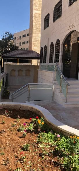 منزل مستقل 4 شقق في ضاحية الأقصى بعمان - 2