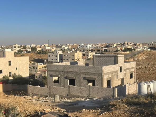 فرصة العمر: بيت مستقل عظم مرخص في ضاحية الأميرة هيا