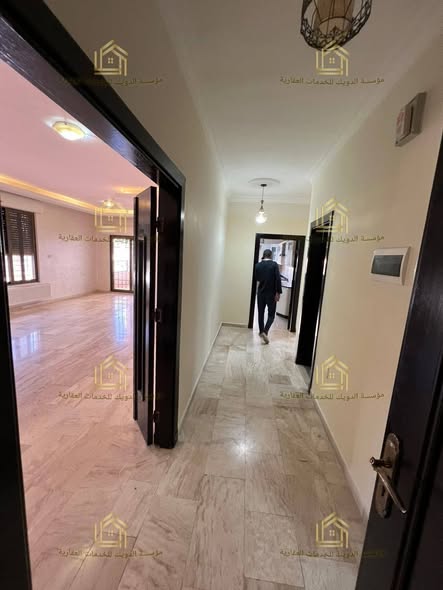 شقة فاخرة فارغة للإيجار في طريق المطار - 3