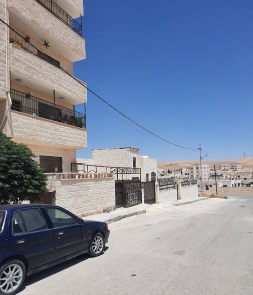 شقة للبيع في الزرقاء الجديدة - البتراوي الجنوبي - 4