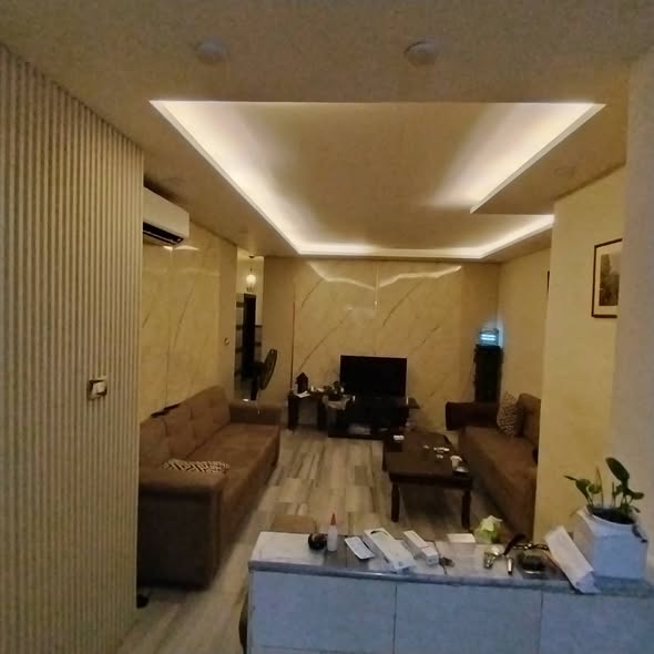 شقة فاخرة مع ترس في طبربور – فرصة ذهبية للسكن - 4