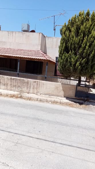 بيت مستقل للبيع في طبربور على شارعين - 3