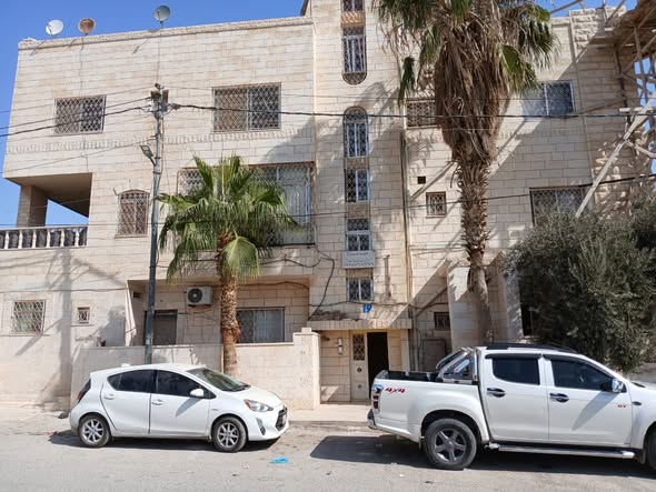 شقة للإيجار 2 نوم في حارة أبو عواد - 150 دينار