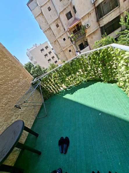 شقة للبيع في الصويفية بإطلالة رائعة - 5
