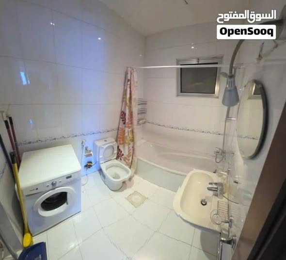 شقة مفروشة فاخرة للإيجار في شارع المدينة