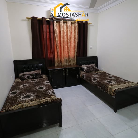 شقة مفروشة للإيجار في السكنية العاشرة - بدون عمولات - 4