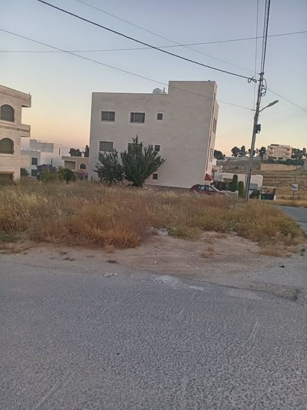 أرض للبيع في إربد، اسكان الأطباء