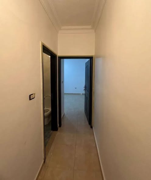 شقة فاخرة للايجار في الجندويل - شارع رئيسي - 4
