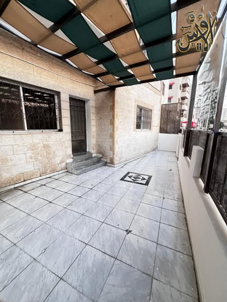 شقة فاخرة للبيع في الزرقاء – جبل طارق - 3