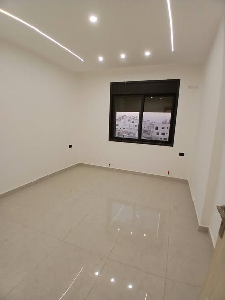 شقة جديدة لم تُسكن في حي المنصور - الجبيهة - 3