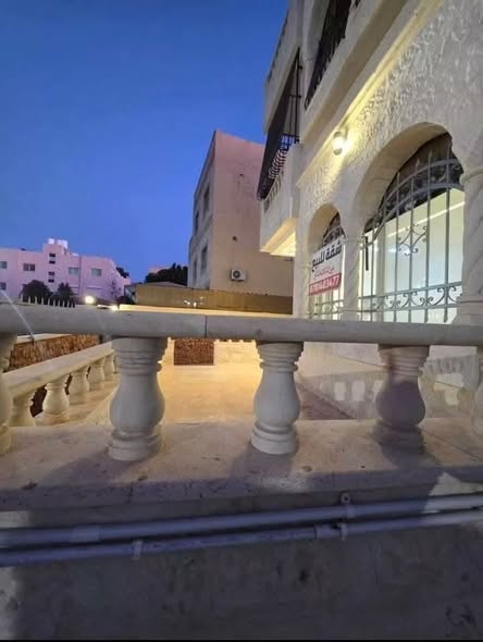 شقة فاخرة للبيع في العقبة – مثالية للسكن والاستثمار - 3