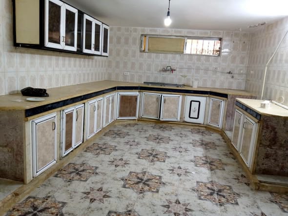 شقة فاخرة للإيجار في إربد - 3