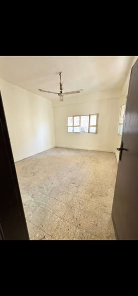فرصة استثمارية: عمارة سكنية كاملة للبيع بسعر مغري - 2