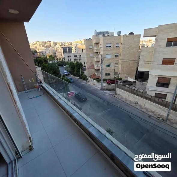 شقة مفروشة فاخرة للإيجار في الجاردنز