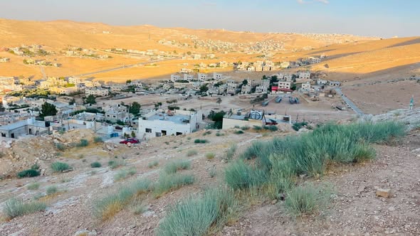 أرض للبيع في أبو الزيغان بإطلالة مميزة