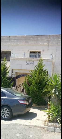 بيت مستقل للبيع في الذراع الغربي - موقع مميز - 2