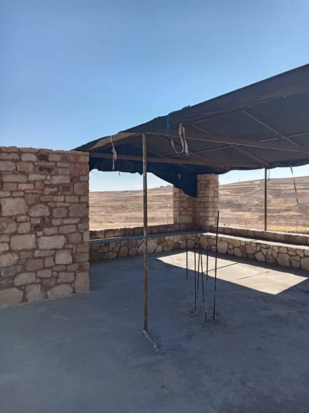 منتجع فاخر للبيع في أزحيقا الطفيلة - 5