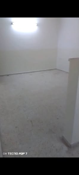 شقة فارغة للإيجار قرب إربد مول القديم - 3