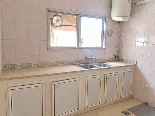 بيت مستقل للإيجار في إربد - شارع الرشيد - 3
