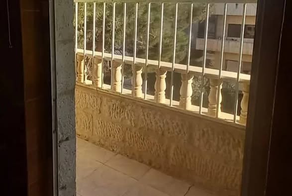 شقة مخدومة للإيجار قرب شارع الجامعة (الجامعة الأردنية) - 2