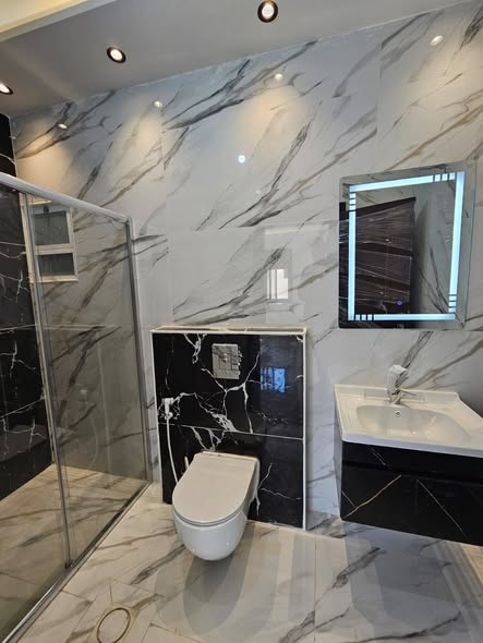 شقة جديدة فاخرة للإيجار في تلاع العلي - 2
